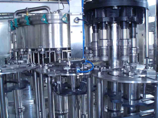 Filling Machine for Carbonated Beverage.JPG